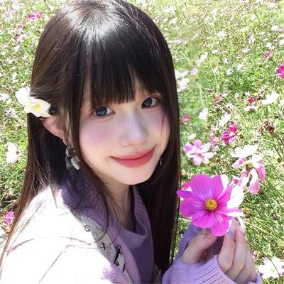 《某男星被曝隐婚生子，妻子是圈外素人》配图